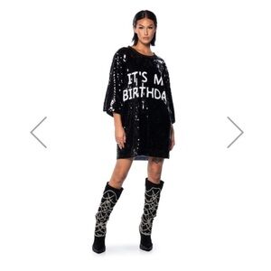 Sequin “IT’S MY BIRTHDAY” oversized tshirt dress S/M